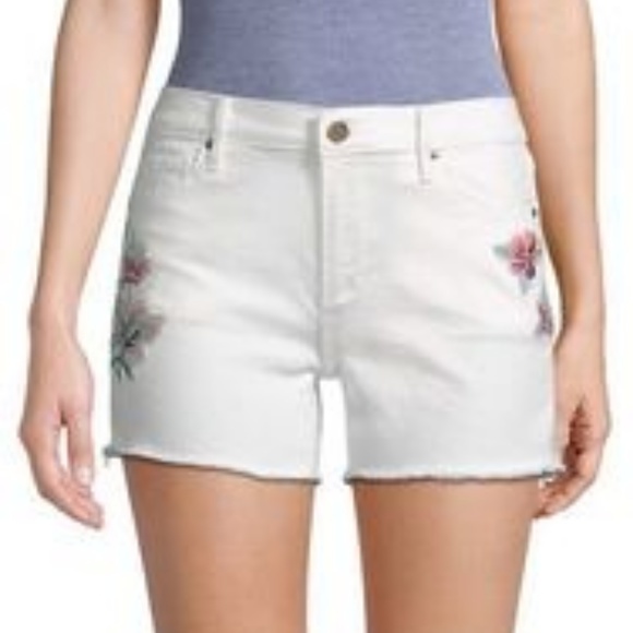 Free People Pants - Driftwood Embroidered  Denim  Shorts White Size 26